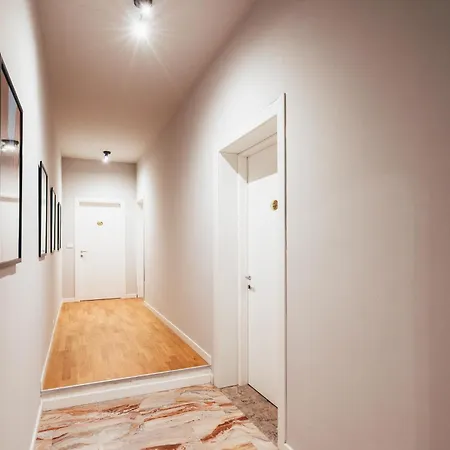 - Private Bathroom Affittacamere 4*